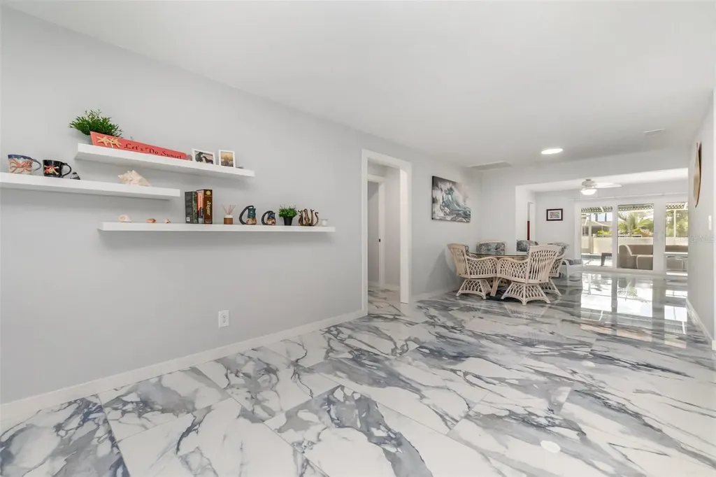 1661 Swan Terrace North Fort Myers FL 33903