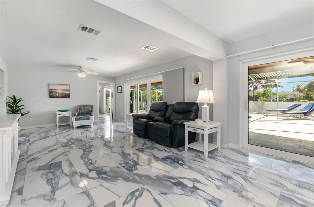 1661 Swan Terrace North Fort Myers FL 33903