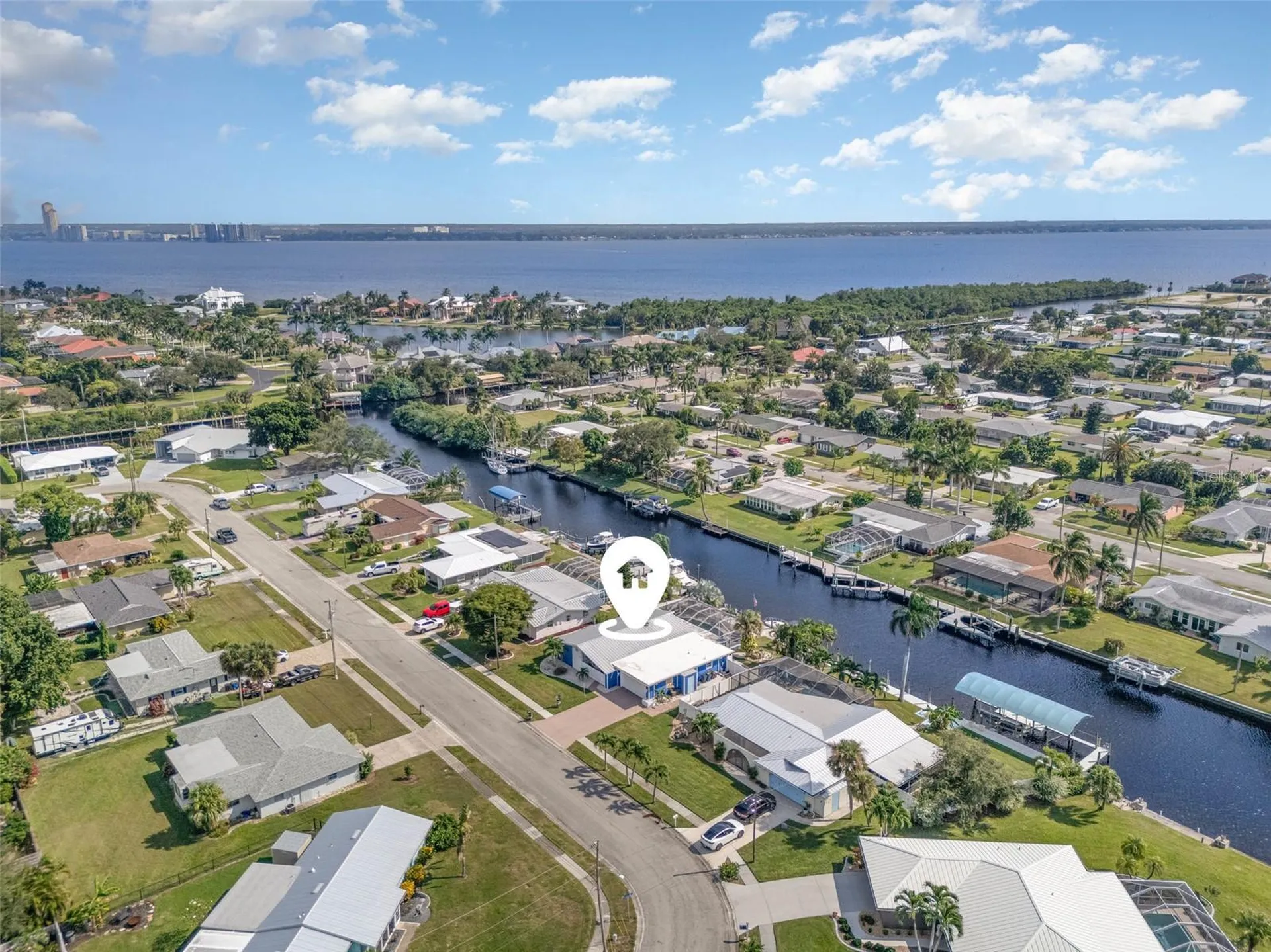 1661 Swan Terrace North Fort Myers FL 33903