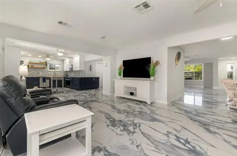 1661 Swan Terrace North Fort Myers FL 33903