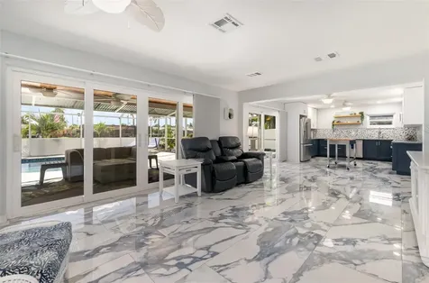 1661 Swan Terrace North Fort Myers FL 33903
