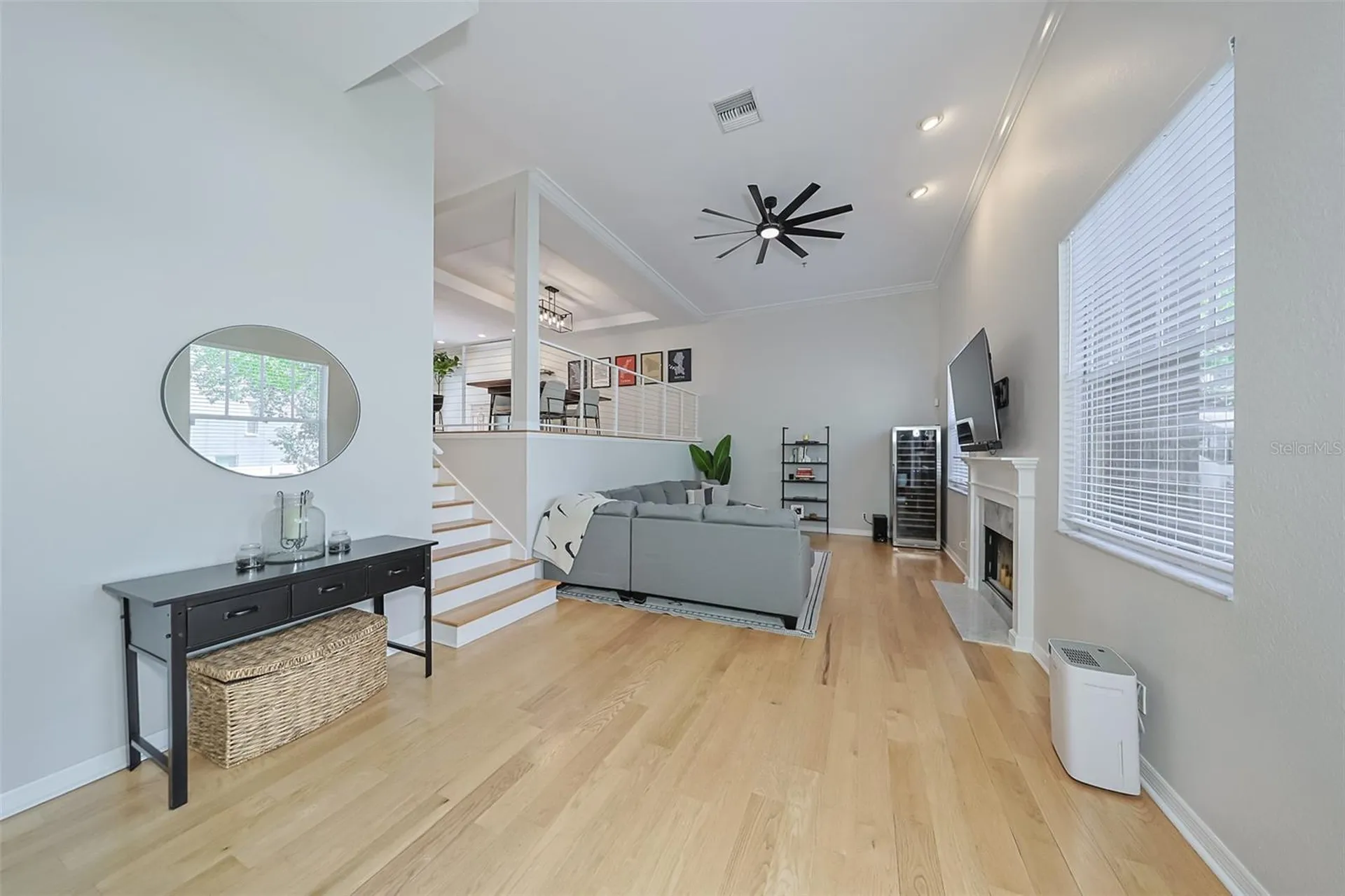2403 W Palm Drive Tampa FL 33629