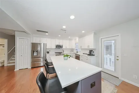 2403 W Palm Drive Tampa FL 33629