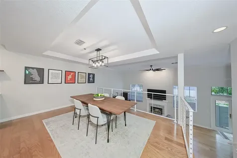 2403 W Palm Drive Tampa FL 33629