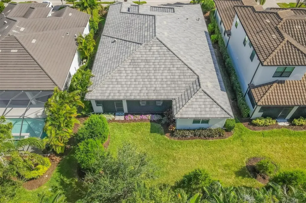 7761 Sandhill Lake Drive Sarasota FL 34241