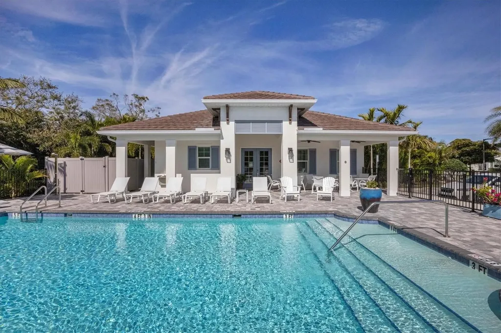 7761 Sandhill Lake Drive Sarasota FL 34241