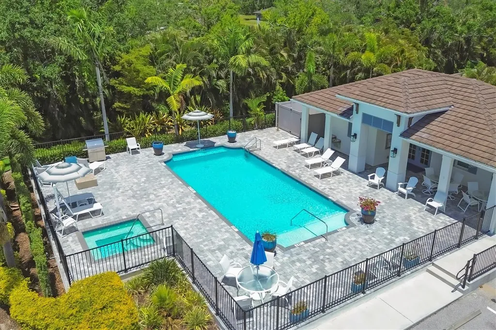7761 Sandhill Lake Drive Sarasota FL 34241