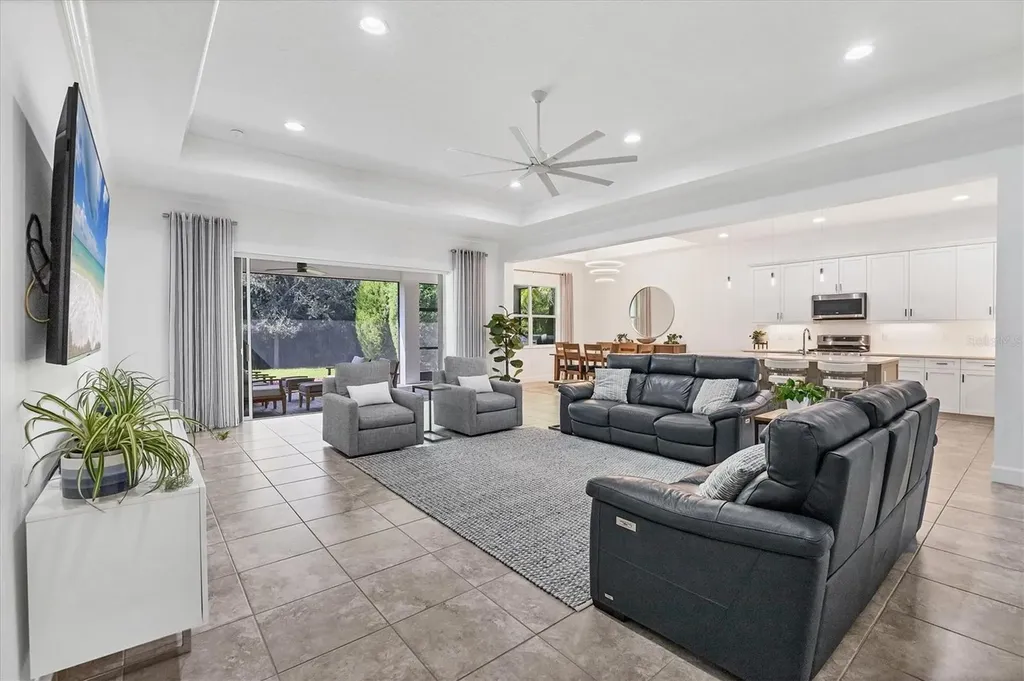 7761 Sandhill Lake Drive Sarasota FL 34241