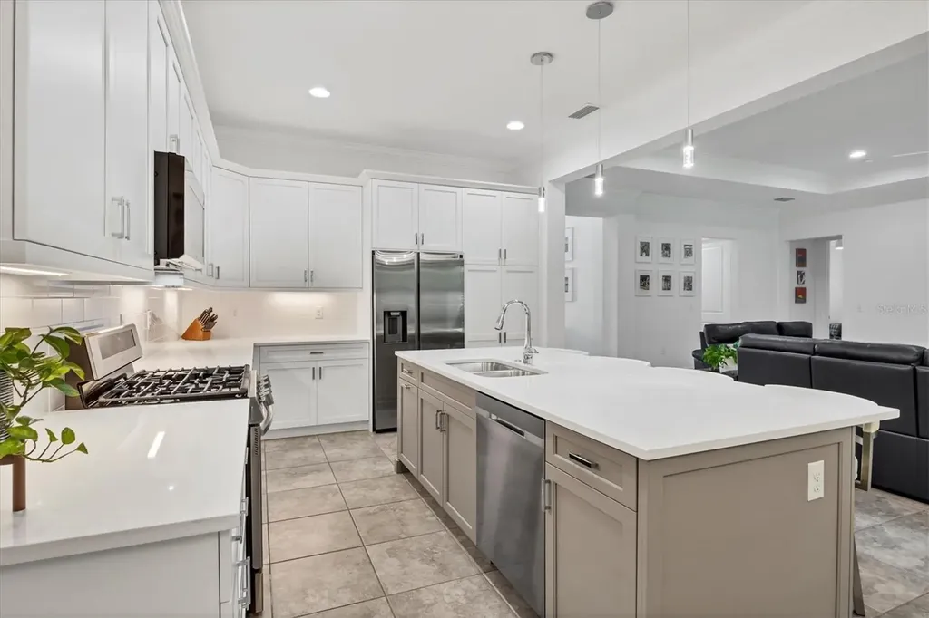 7761 Sandhill Lake Drive Sarasota FL 34241