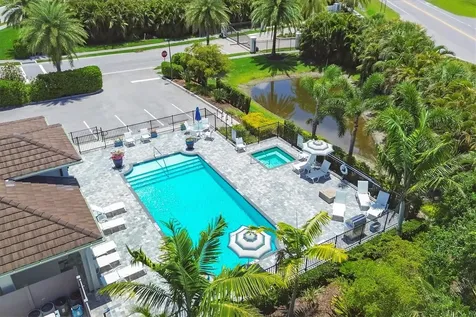 7761 Sandhill Lake Drive Sarasota FL 34241