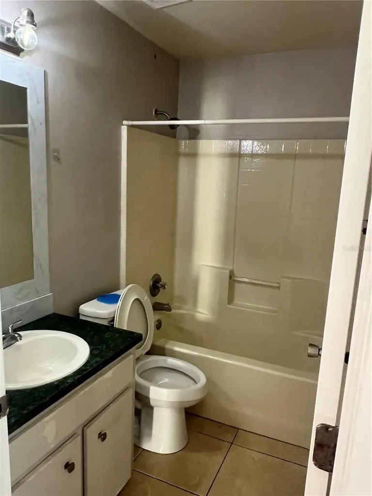 52 Bradford Court Kissimmee FL 34758