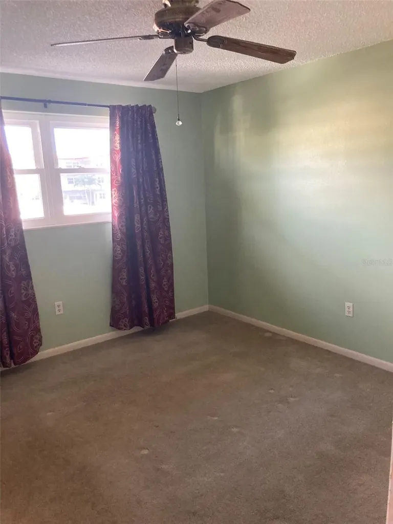 5750 80th Street N St Petersburg FL 33709