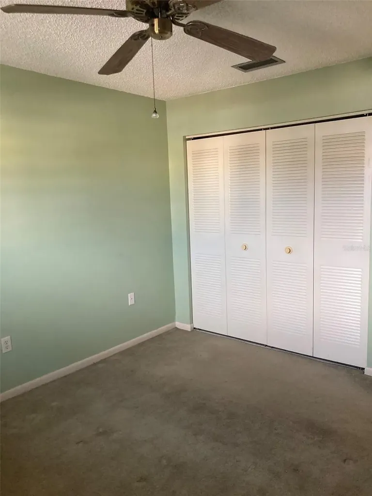 5750 80th Street N St Petersburg FL 33709