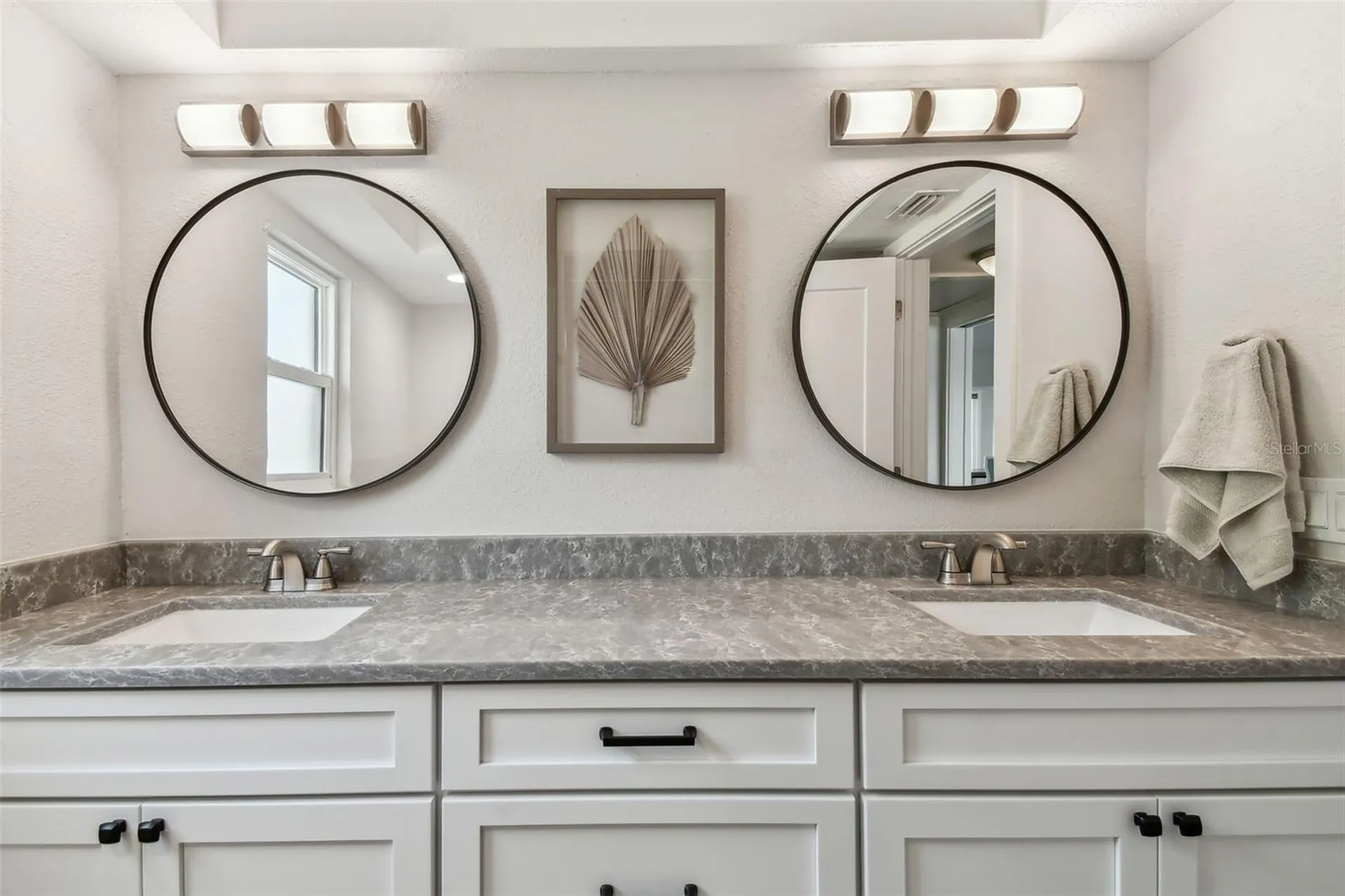 1514 Sea Gull Drive S St Petersburg FL 33707