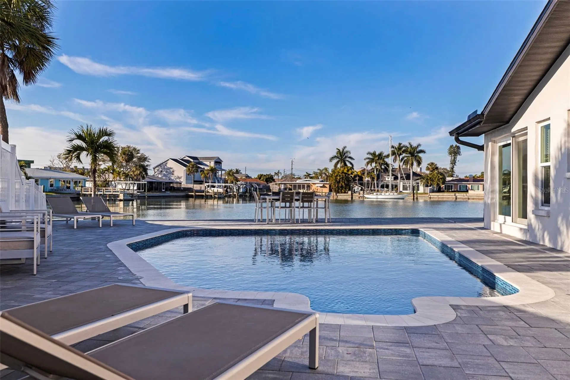 1514 Sea Gull Drive S St Petersburg FL 33707