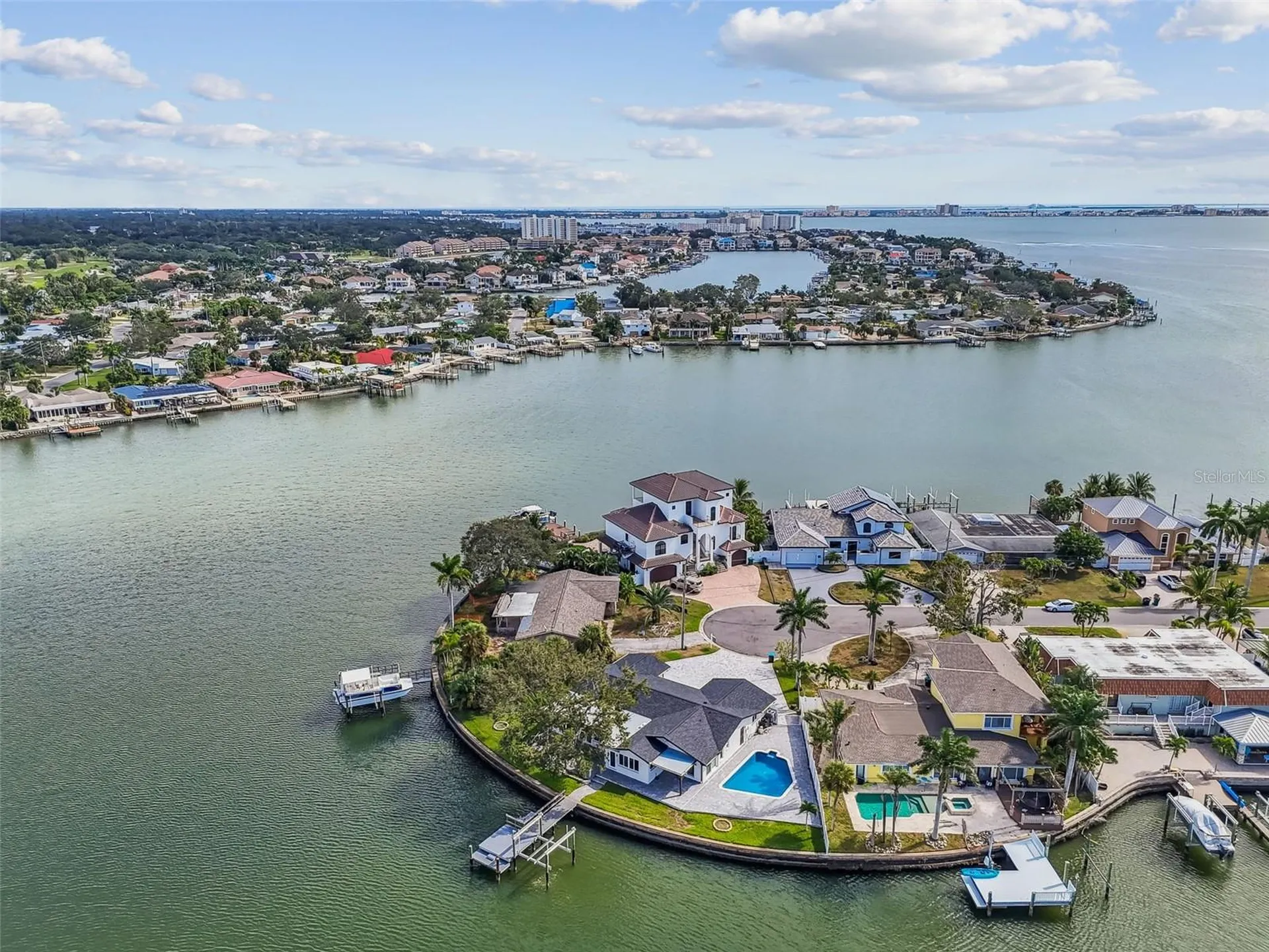 1514 Sea Gull Drive S St Petersburg FL 33707