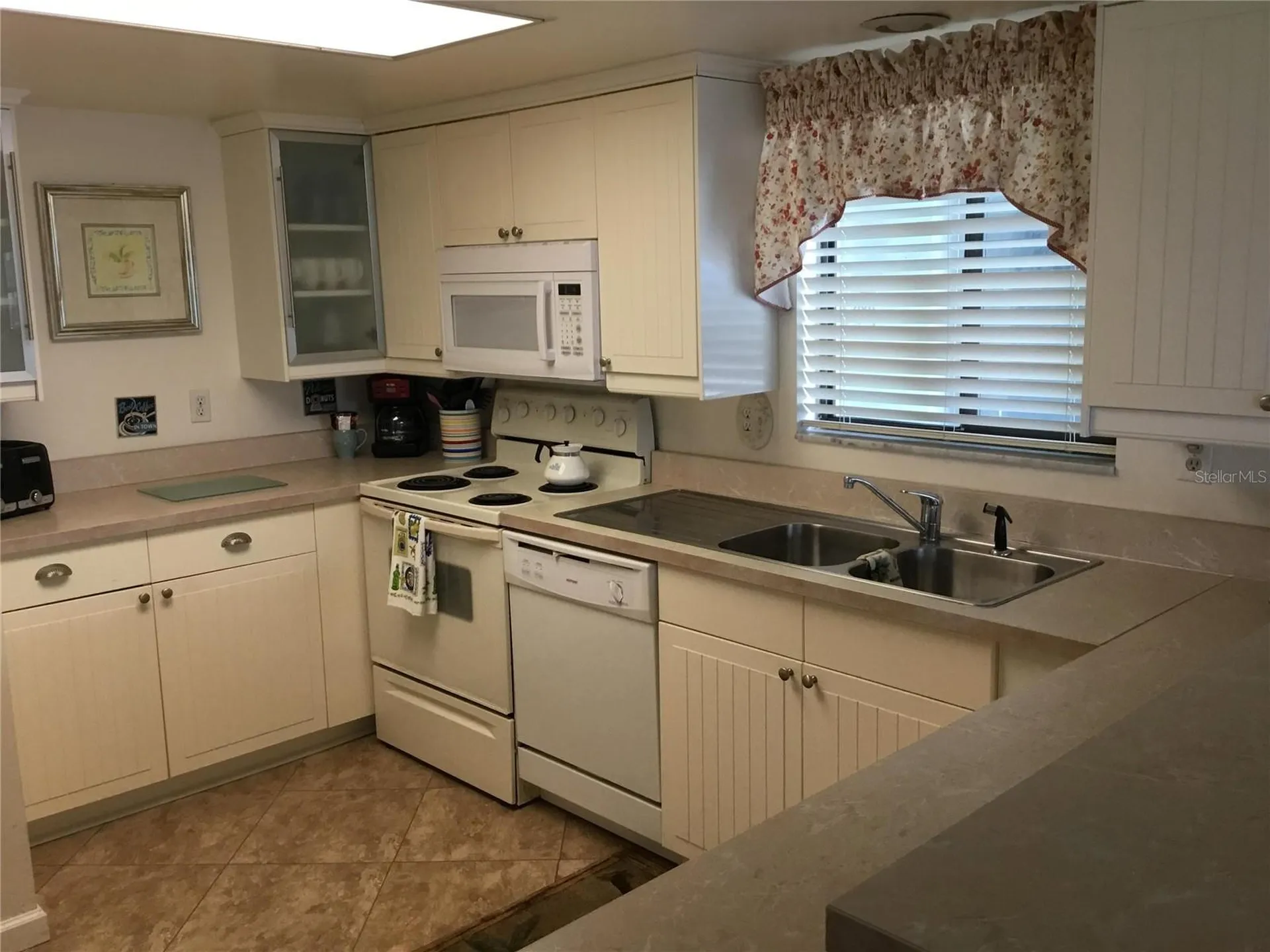 1571 S Atlantic Avenue New Smyrna Beach FL 32169