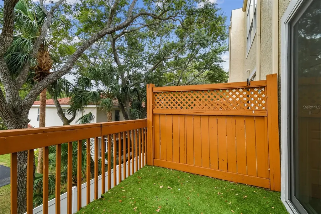 3183 Bayshore Oaks Drive Tampa FL 33611