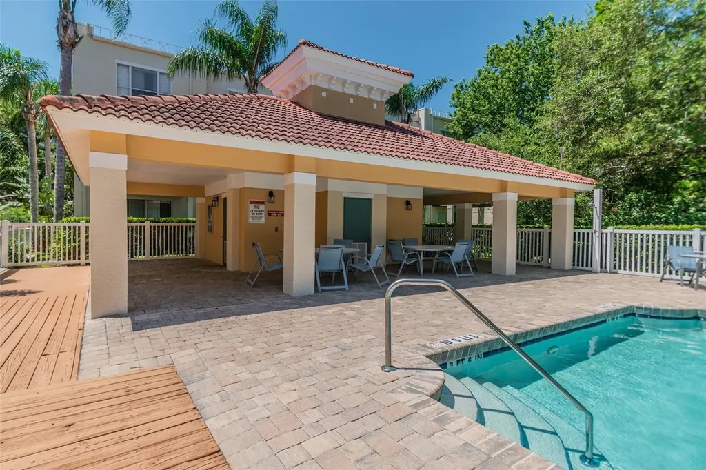 3183 Bayshore Oaks Drive Tampa FL 33611