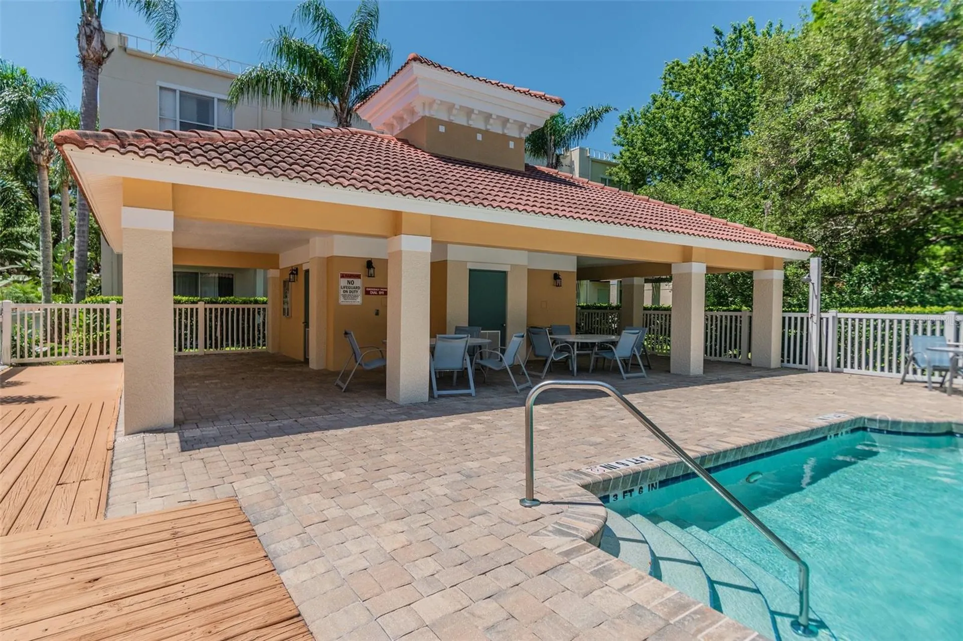 3183 Bayshore Oaks Drive Tampa FL 33611
