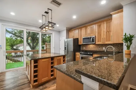 3183 Bayshore Oaks Drive Tampa FL 33611