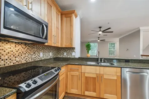 3183 Bayshore Oaks Drive Tampa FL 33611