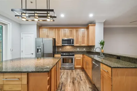 3183 Bayshore Oaks Drive Tampa FL 33611