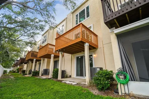 3183 Bayshore Oaks Drive Tampa FL 33611