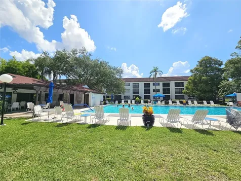 2587 Countryside Boulevard Clearwater FL 33761