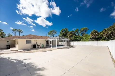 1600 Thomas Street Englewood FL 34223