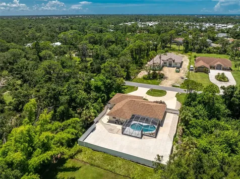 1600 Thomas Street Englewood FL 34223