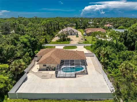 1600 Thomas Street Englewood FL 34223