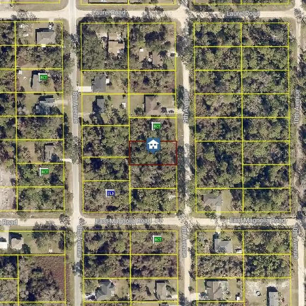 9TH Avenue Deland FL 32724