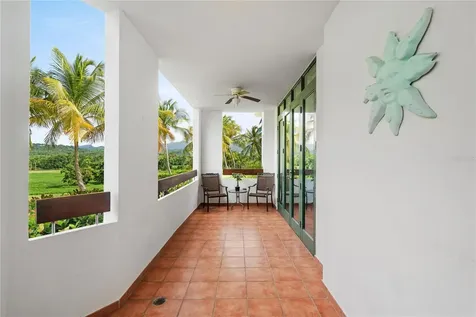 1601 Rio Mar Village Rio Grande PR 00745