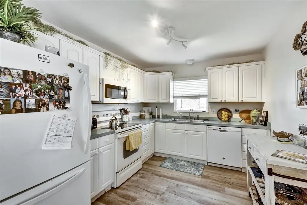 10315 Cortez Road W Bradenton FL 34210