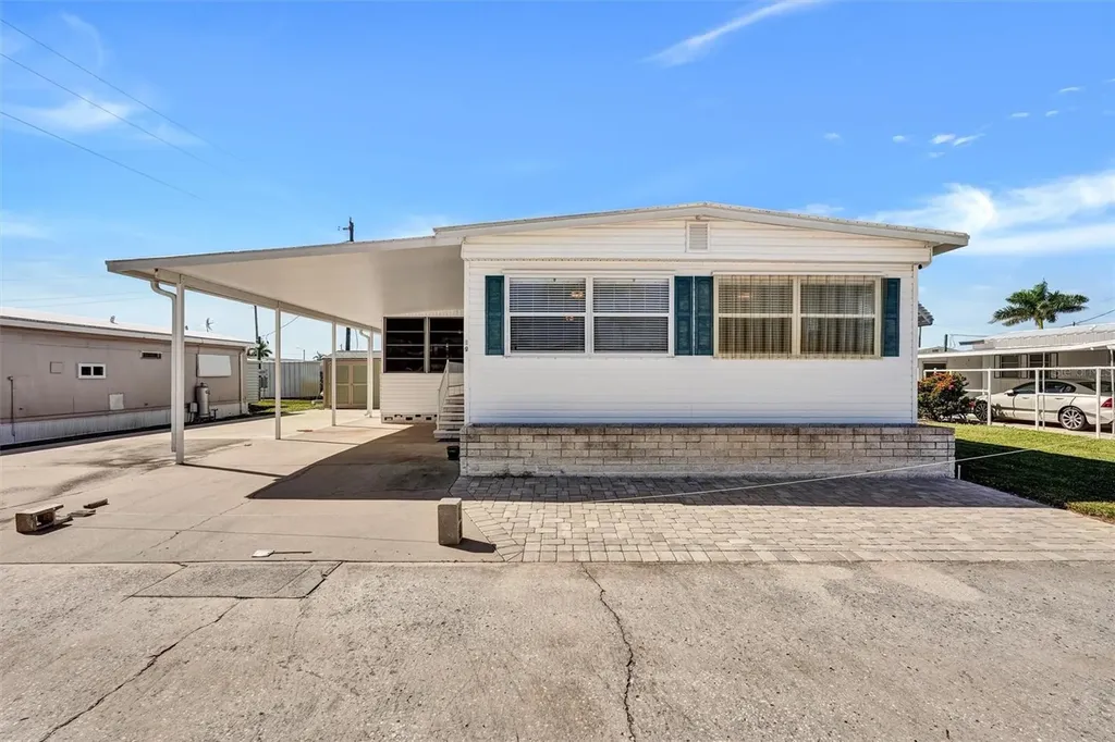 10315 Cortez Road W Bradenton FL 34210