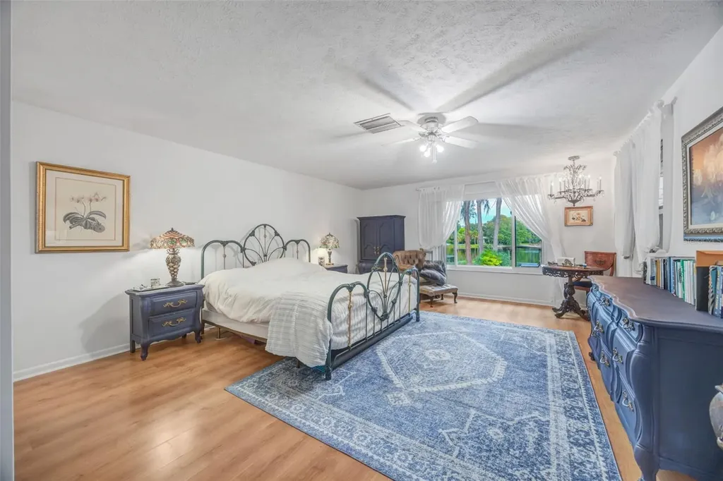 18405 Tomlinson Drive Lutz FL 33549