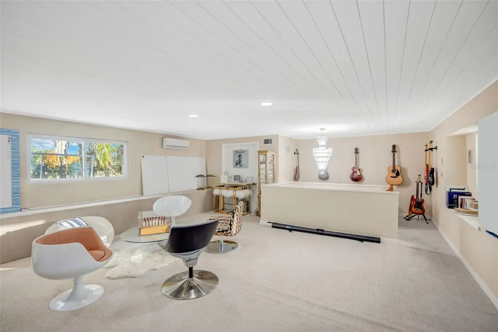 18405 Tomlinson Drive Lutz FL 33549