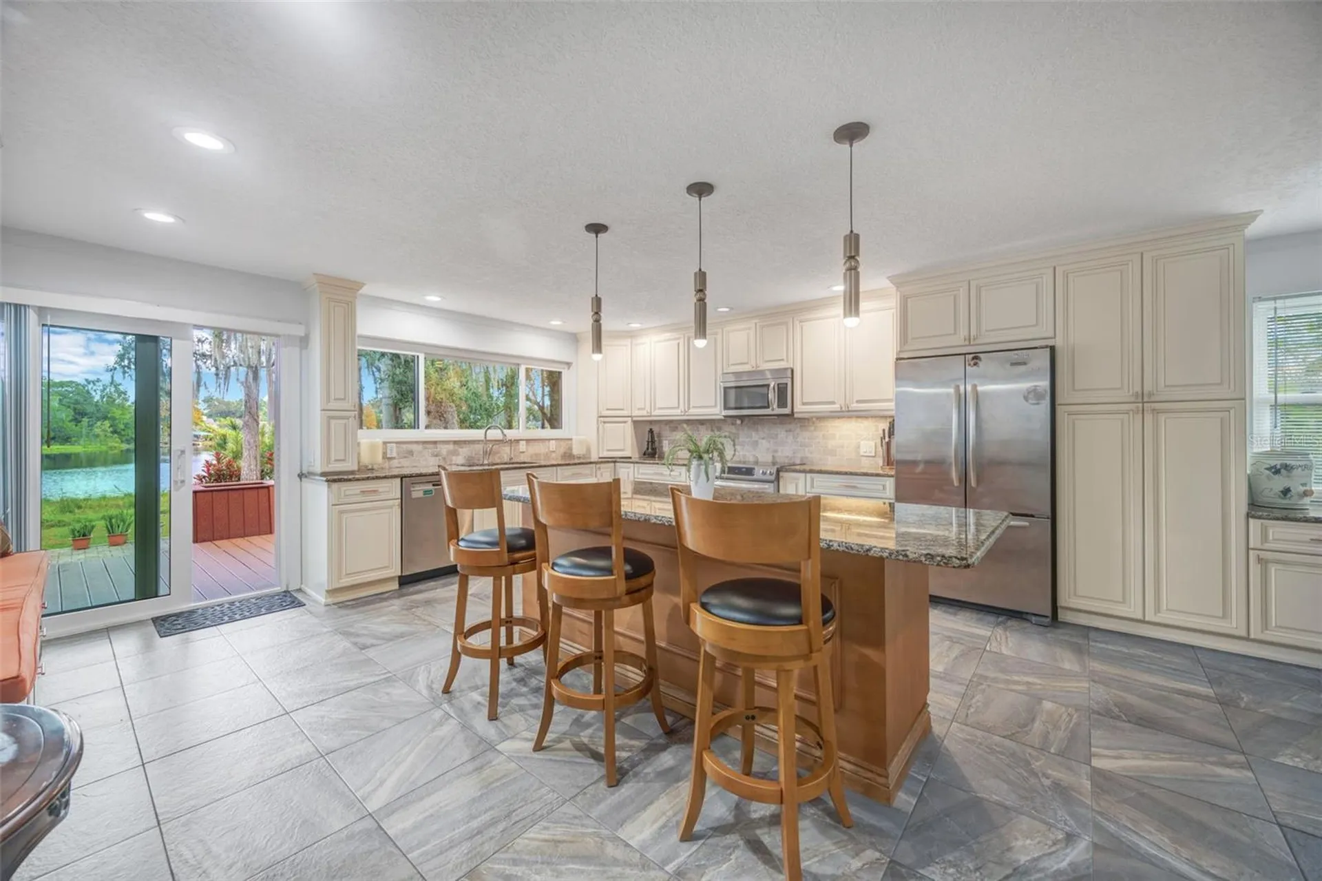 18405 Tomlinson Drive Lutz FL 33549
