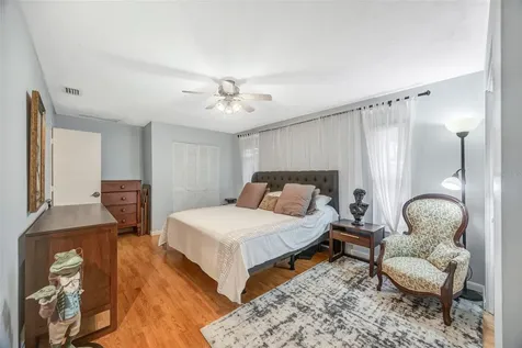 18405 Tomlinson Drive Lutz FL 33549