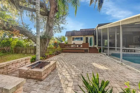 18405 Tomlinson Drive Lutz FL 33549
