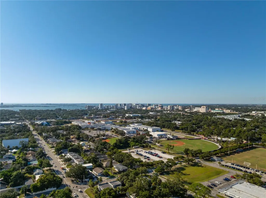 2530 Loma Linda Street Sarasota FL 34239