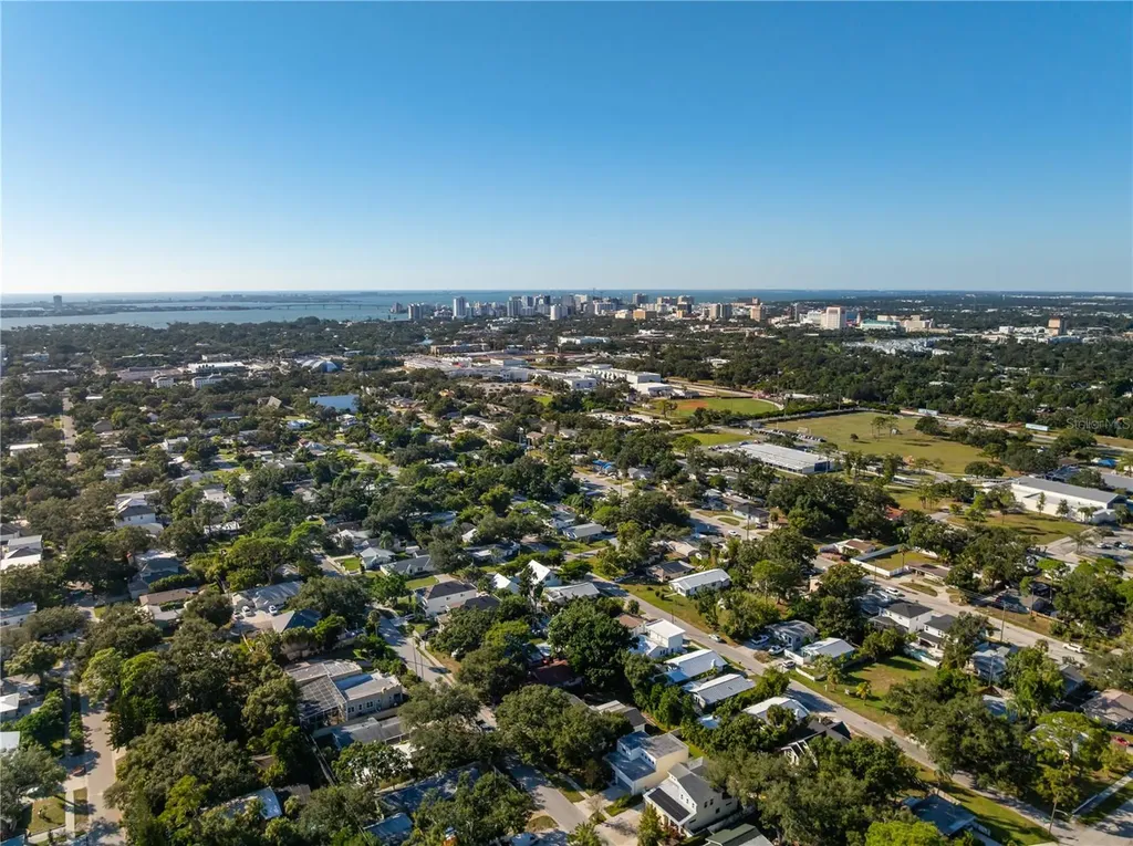 2530 Loma Linda Street Sarasota FL 34239