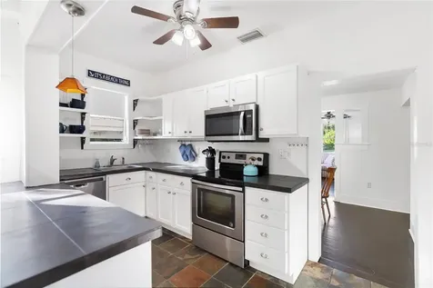 2530 Loma Linda Street Sarasota FL 34239