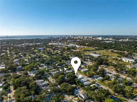 2530 Loma Linda Street Sarasota FL 34239
