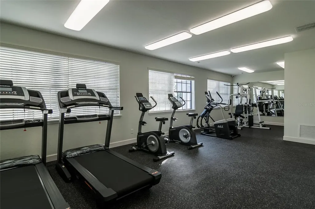 2323 Mccoy Road Orlando FL 32809