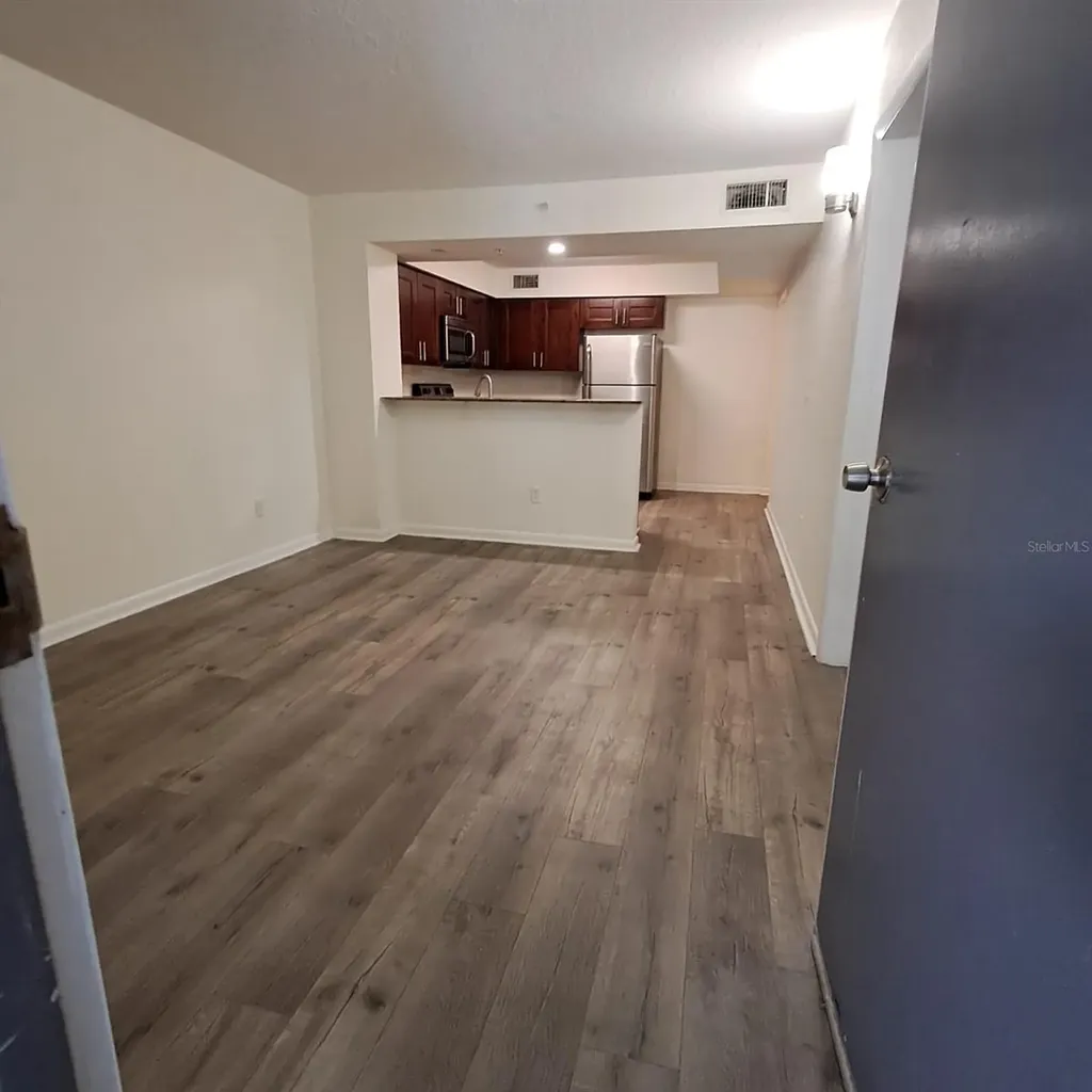 2323 Mccoy Road Orlando FL 32809