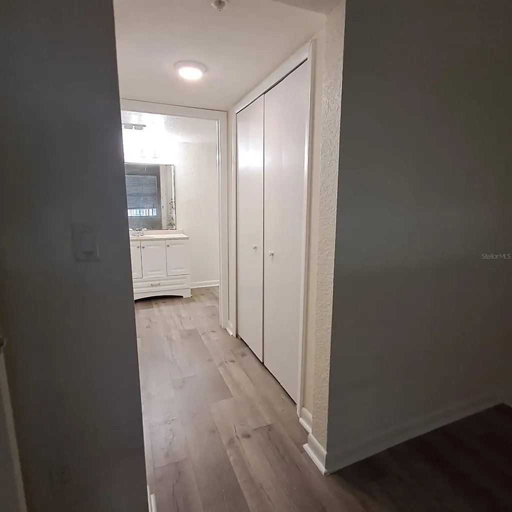 2323 Mccoy Road Orlando FL 32809