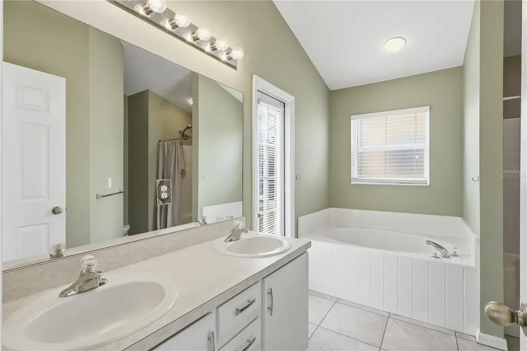 917 Bloomingdale Drive Davenport FL 33897