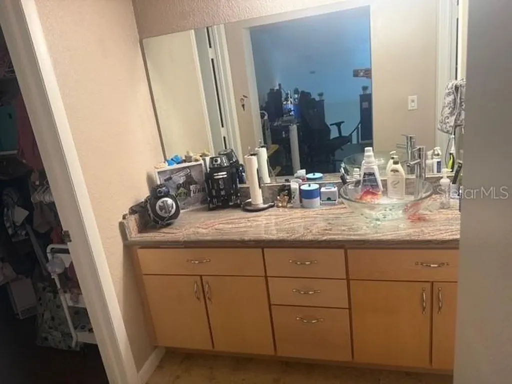 2583 Countryside Boulevard Clearwater FL 33761
